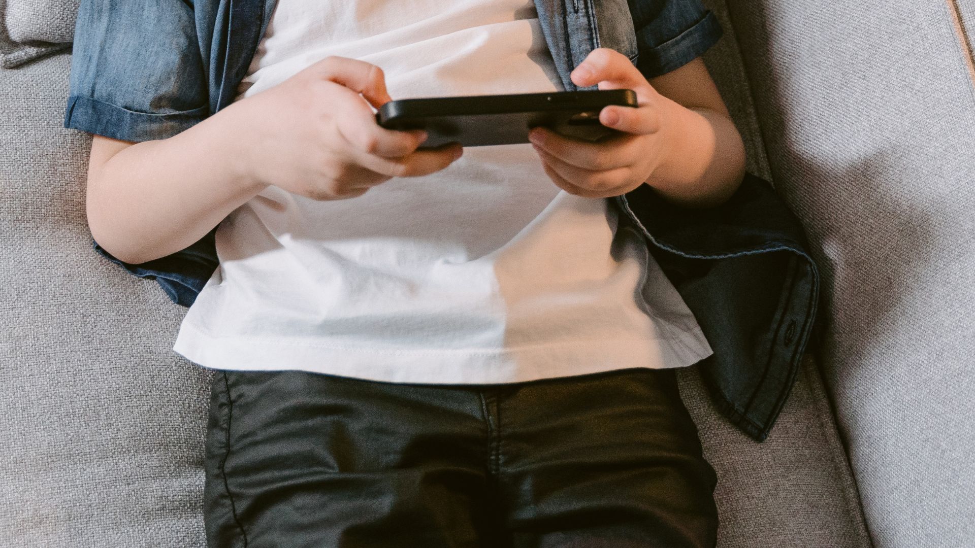 Descubra os maiores erros que você pode cometer ao jogar em dupla e como evitá-los para uma experiência multiplayer mais divertida.